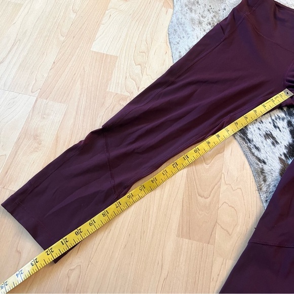 LULULEMON Burgundy Pace Rival High-Rise Crop 22"‎ Athletic Leggings Size 6 - Picture 8 of 10